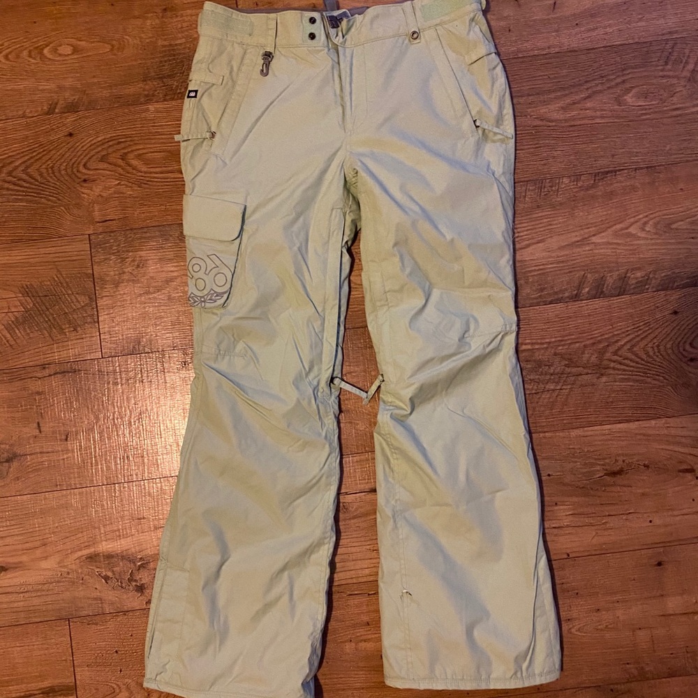 Women’s 686 snowboard pants